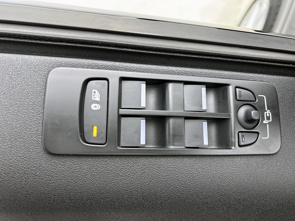 Land Rover Discovery Sport – foto 32