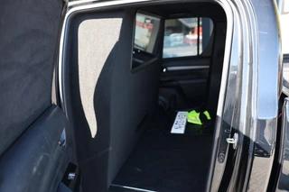 Toyota Hilux – thumbnail 11