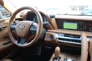 Lexus LC – thumbnail 32