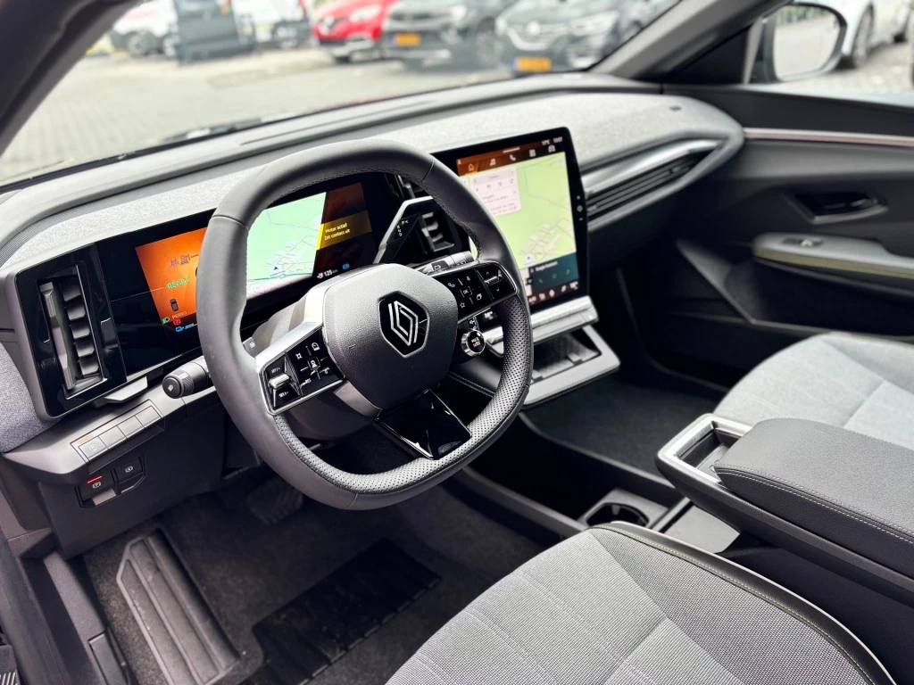 Renault Megane E-Tech – foto 32