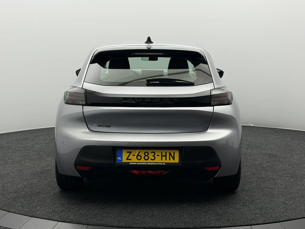 Peugeot e-208 – foto 4