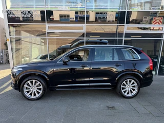 Volvo XC90 – thumbnail 2