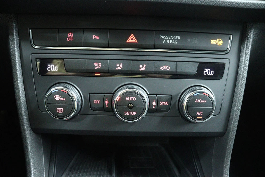 SEAT Leon – foto 13