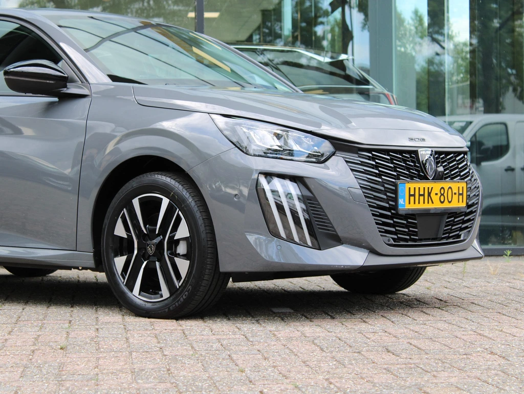 Peugeot 208 – foto 6