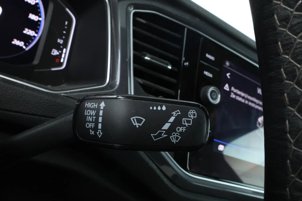 Volkswagen T-Roc – foto 19