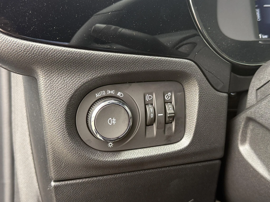 Opel Corsa-e – foto 18