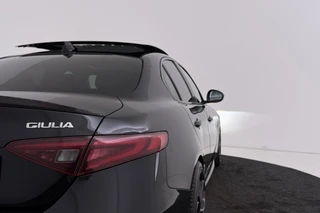 Alfa Romeo Giulia – thumbnail 10