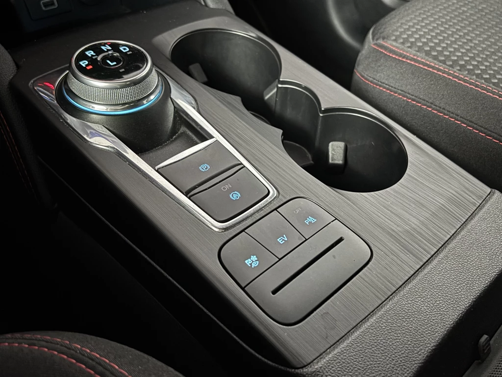 Ford Kuga – foto 33