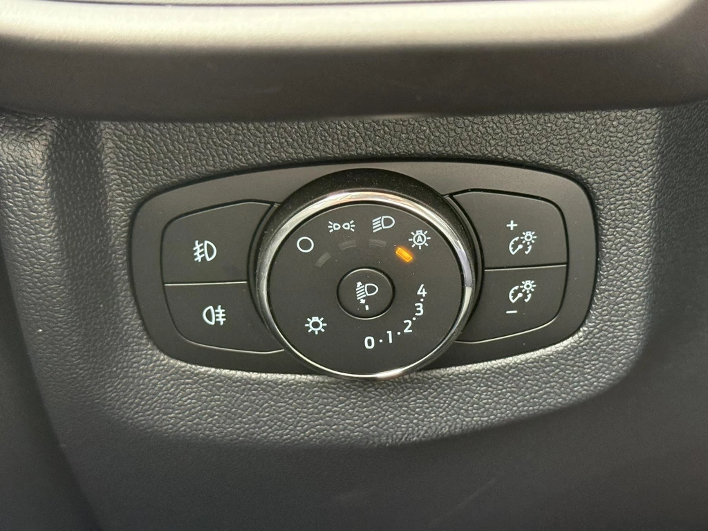 Ford Transit Courier – foto 23