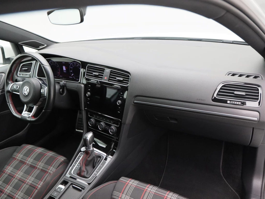 Volkswagen Golf – foto 39