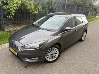 Ford Focus – thumbnail 2