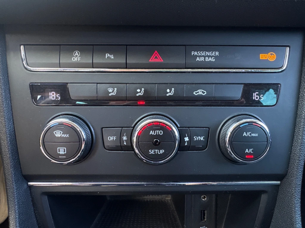 SEAT Leon – foto 24