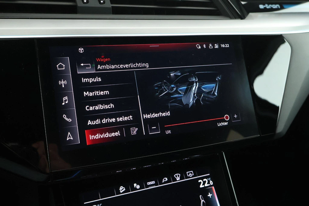 Audi Q8 e-tron – foto 35