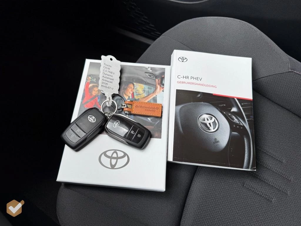 Toyota C-HR – foto 15