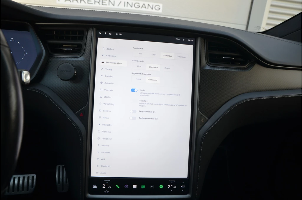 Tesla Model X – foto 22