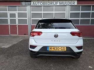 Volkswagen T-Roc – thumbnail 2