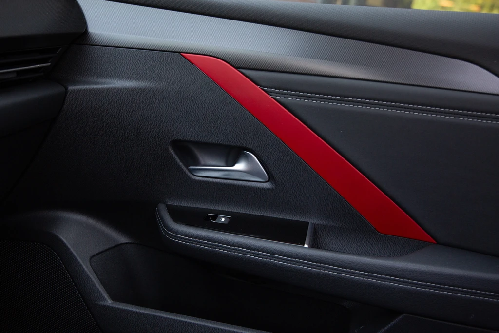 Opel Astra – foto 25