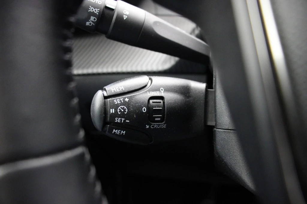 Peugeot 208 – foto 15
