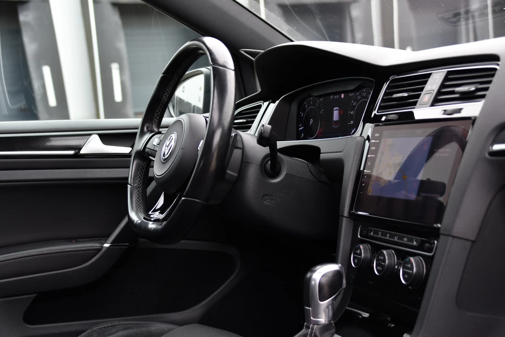 Volkswagen Golf – foto 29