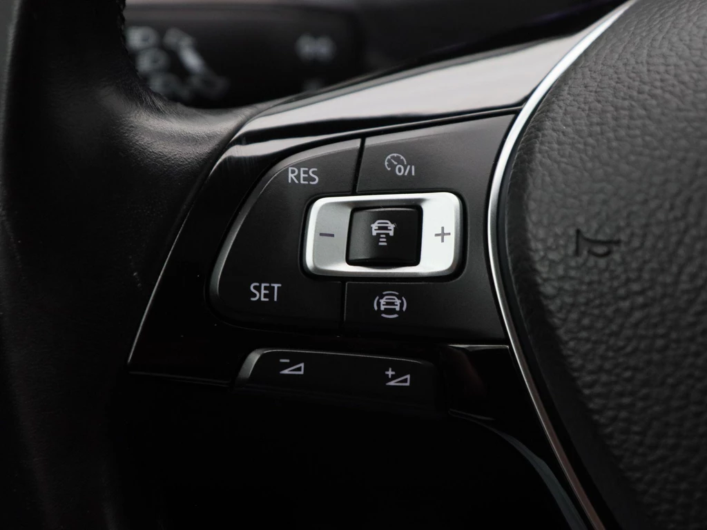 Volkswagen T-Roc – foto 22