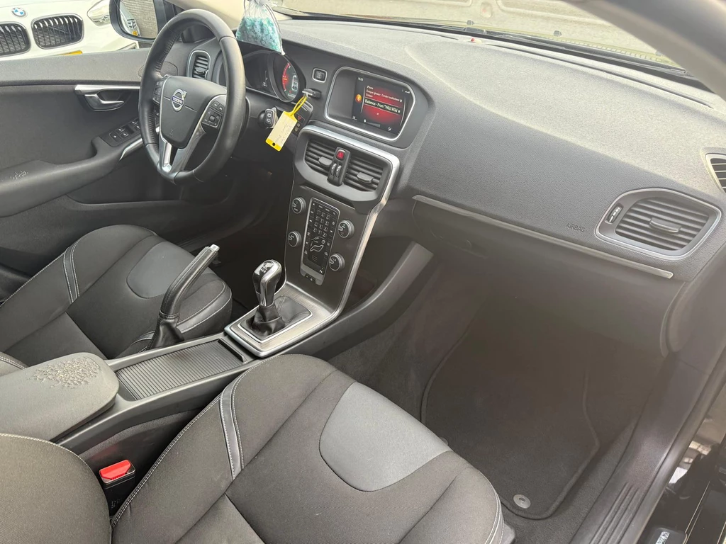 Volvo V40 – foto 33