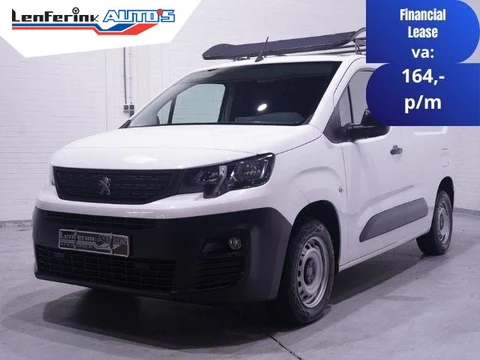 Peugeot Partner 1.5 BlueHDI 75 pk Premium Airco, Apple Carplay Cruise Control, Imperiaal, PDC achter, 3-Zits