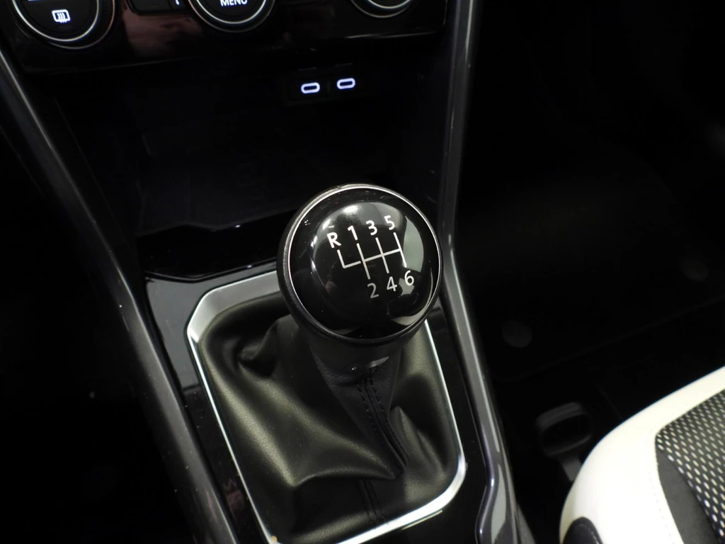 Volkswagen T-Roc – foto 23