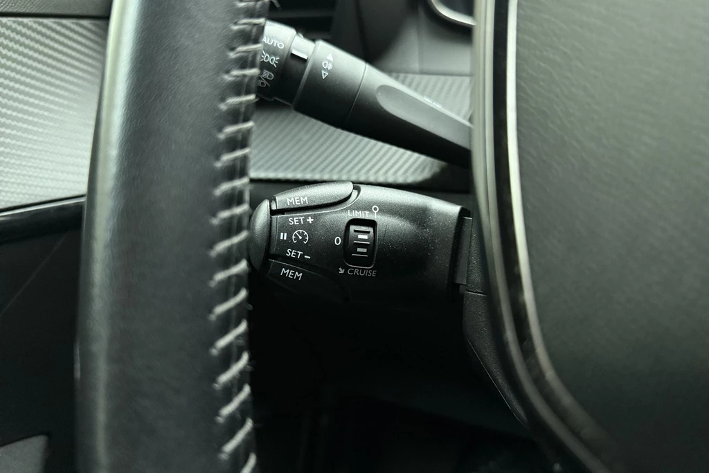 Peugeot 208 – foto 21