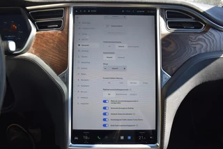 Tesla Model X – thumbnail 26