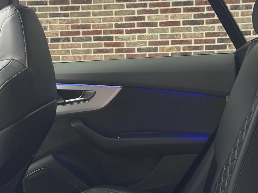 Audi SQ8 – foto 36