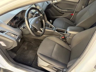 Ford Focus – thumbnail 12