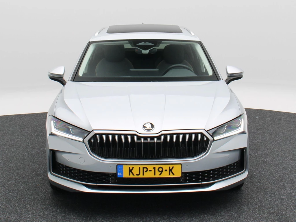 Škoda Superb – foto 8