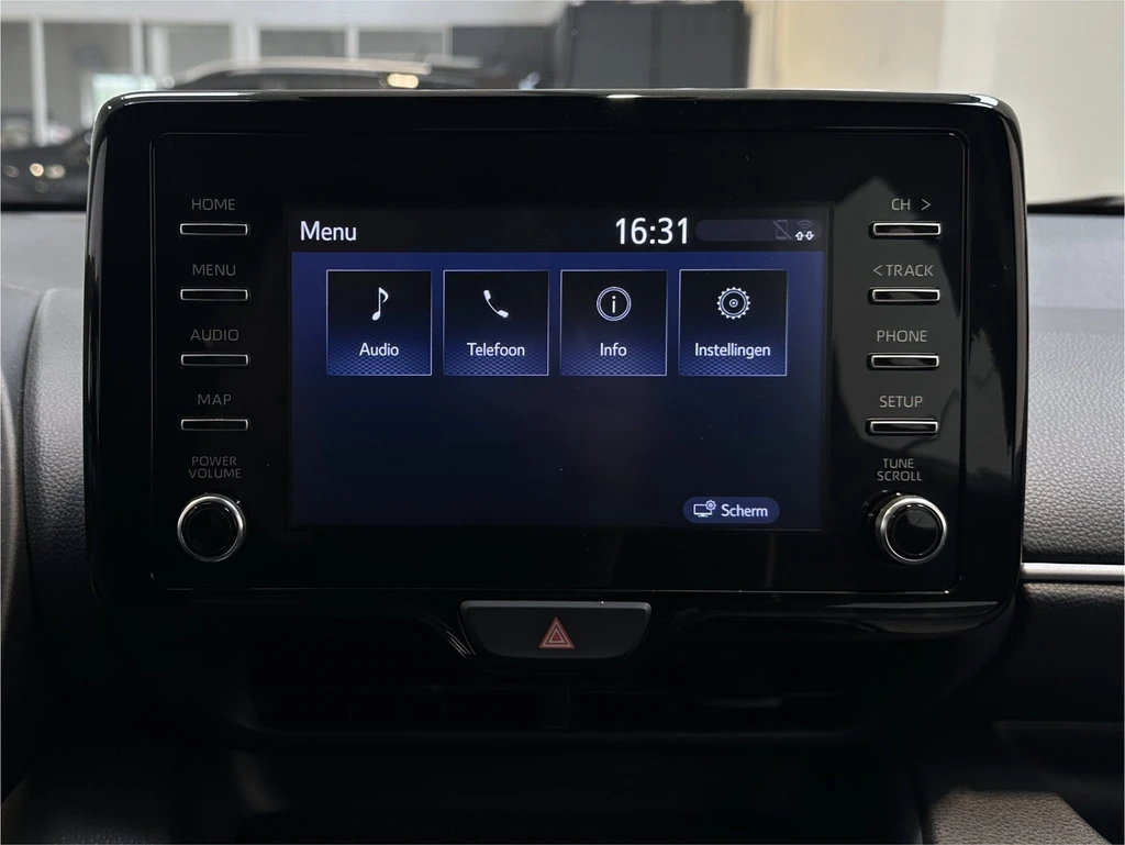 Toyota Yaris – foto 24