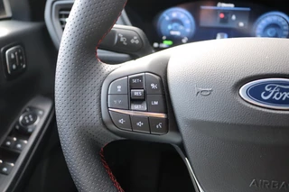 Ford Kuga – thumbnail 17