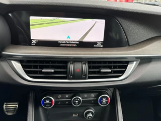Alfa Romeo Stelvio – thumbnail 13
