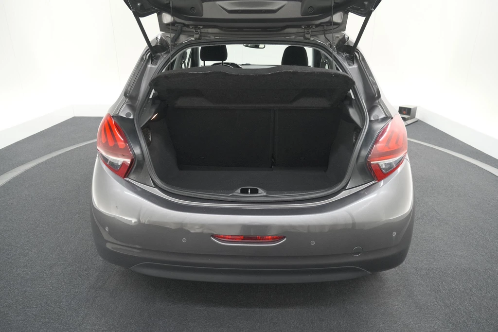 Peugeot 208 – foto 60