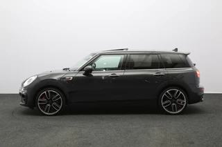 MINI Clubman – thumbnail 2