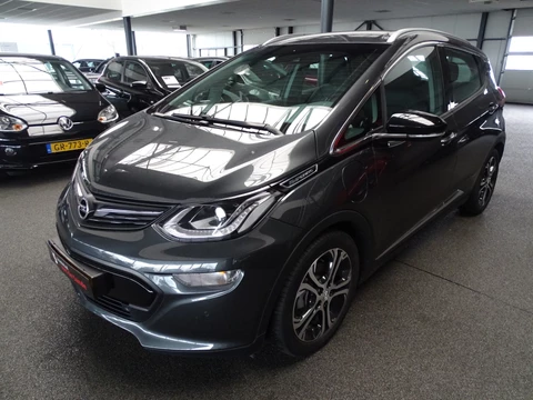 Opel Ampera-e Launch executive 60 kWh / Nieuw Accupakket / Leder / Bose sound / Camera
