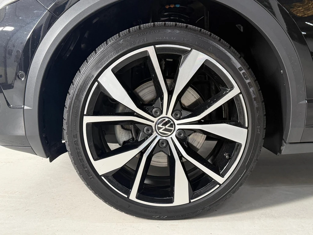 Volkswagen T-Roc – foto 10