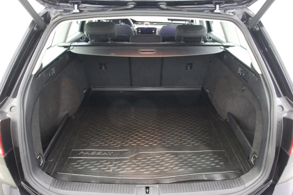 Volkswagen Passat – foto 17