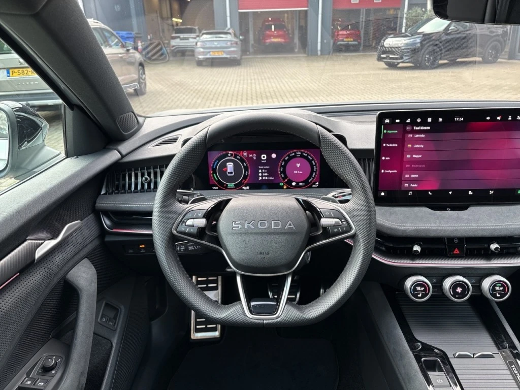 Škoda Superb – foto 13