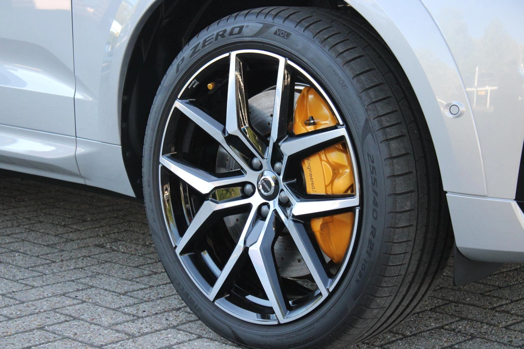 Volvo XC60 – foto 18