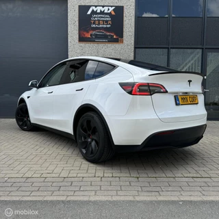 Tesla Model Y – thumbnail 3