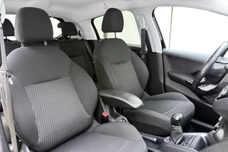Peugeot 208 – thumbnail 13