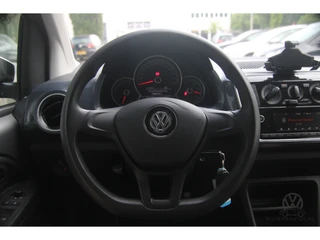 Volkswagen up! – thumbnail 18