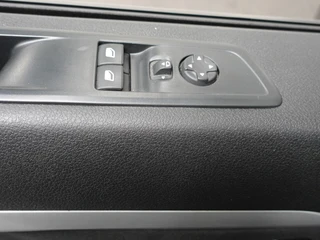 Opel Vivaro – thumbnail 14