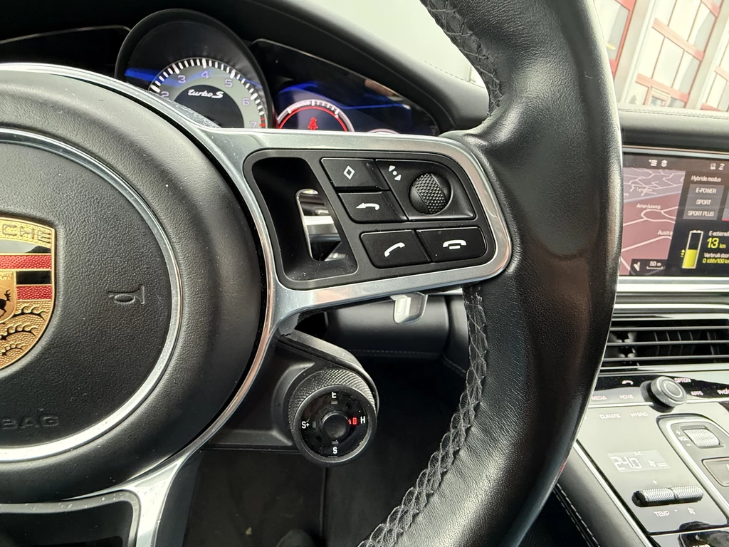 Porsche Panamera – foto 23