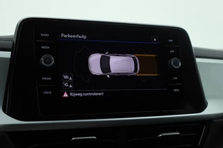 Volkswagen T-Roc – thumbnail 16