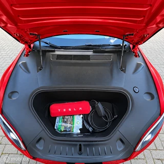 Tesla Model S – thumbnail 18