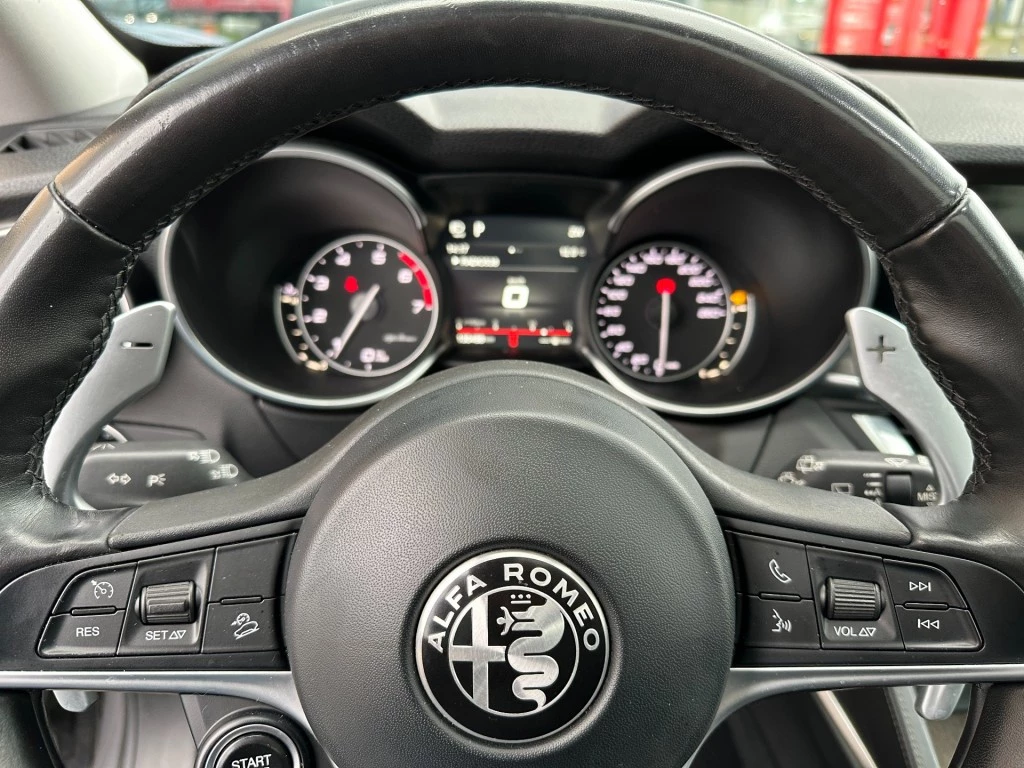 Alfa Romeo Stelvio – foto 11